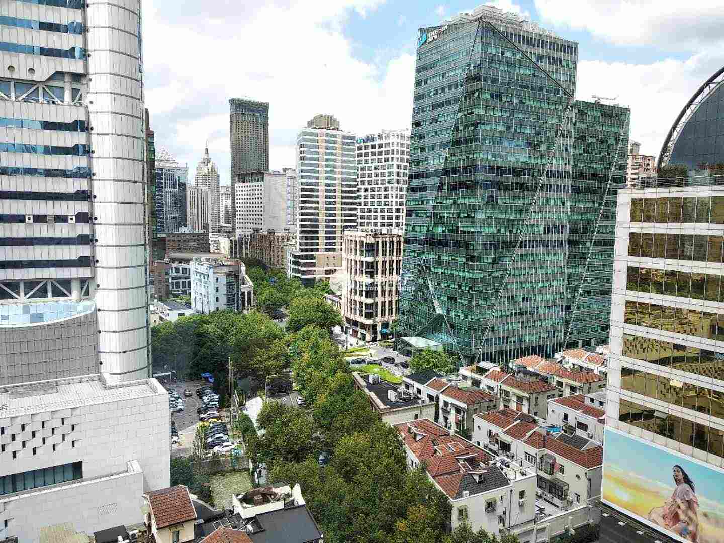 长寿路悦达国际大厦143平米写字楼出租