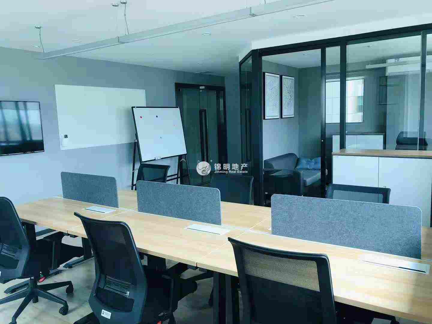 曹杨绿地和创大厦123平米写字楼出租