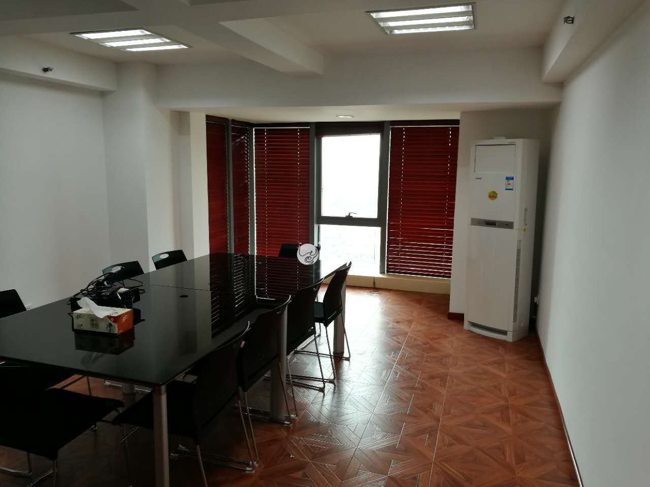 西藏北路金赢108创意广场96平米写字楼出租