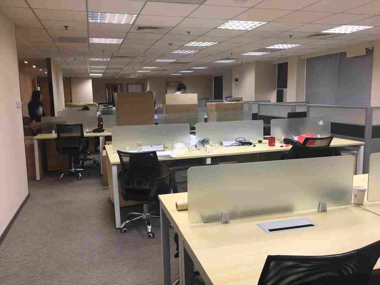 天山锦明大厦200平米写字楼出租