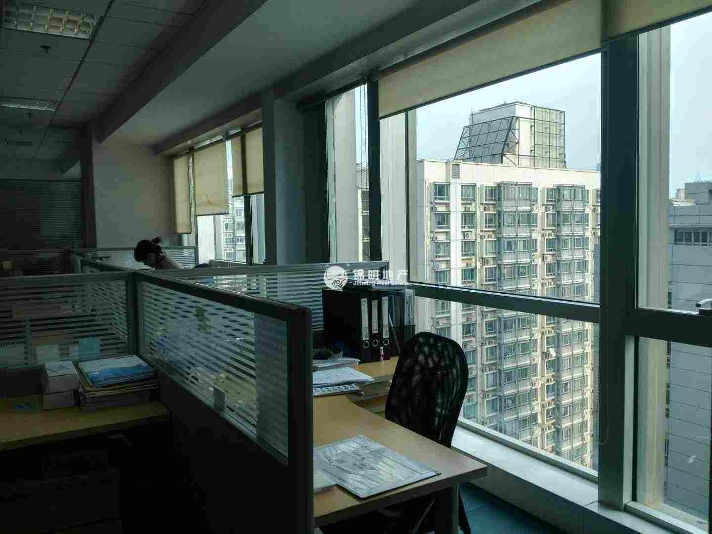 长寿路财富时代大厦126平米写字楼出租