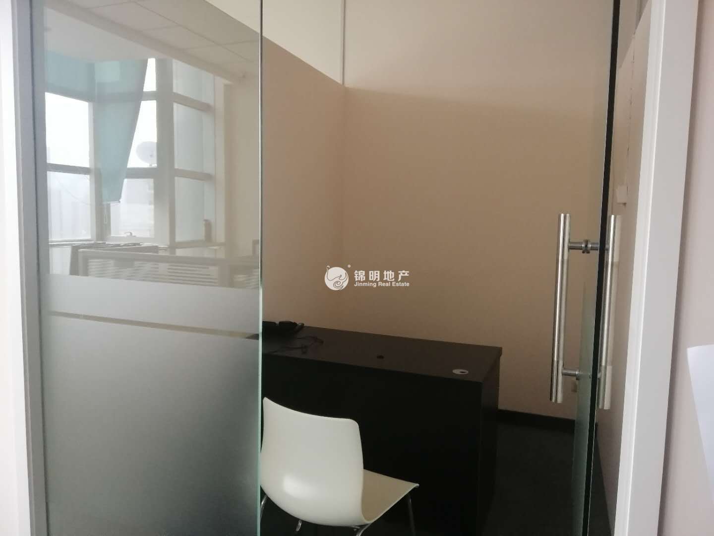 陆家嘴中融大厦84平米写字楼出租