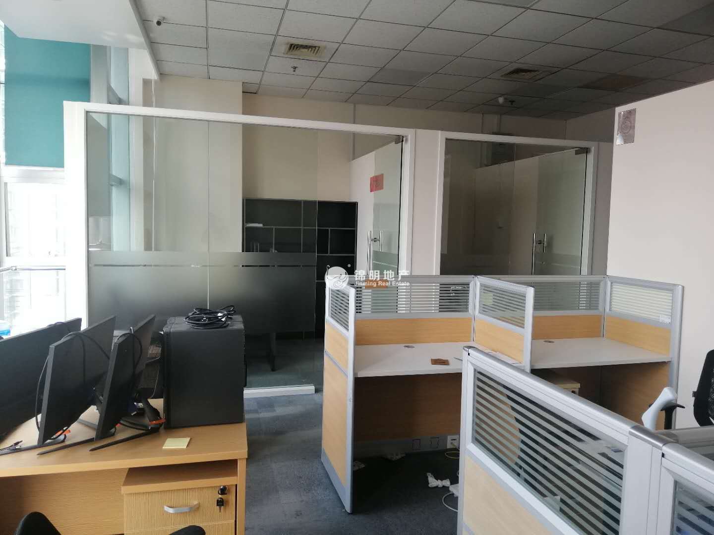 陆家嘴中融大厦84平米写字楼出租