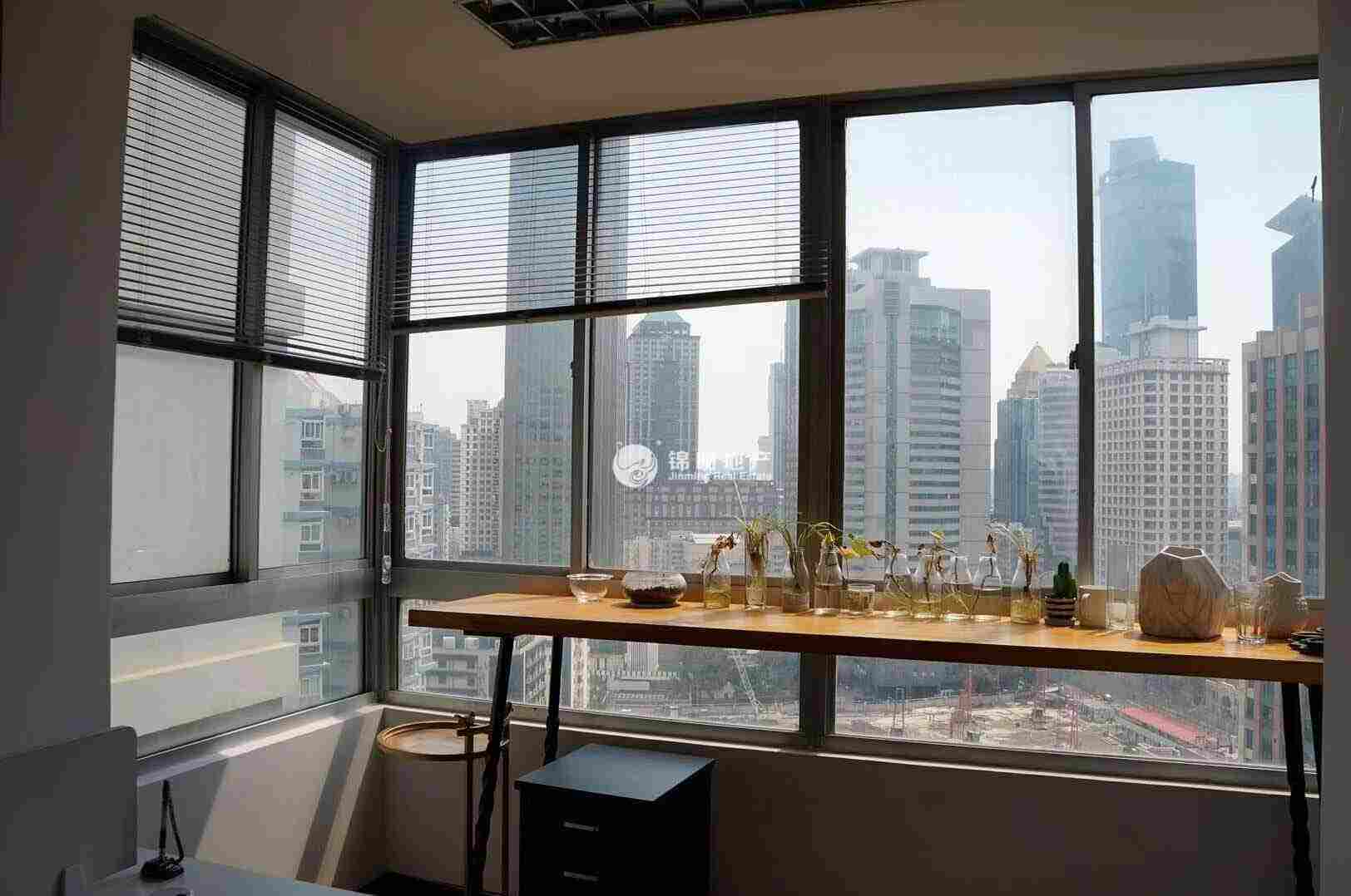 南京西路申银发展大厦145平米写字楼出租