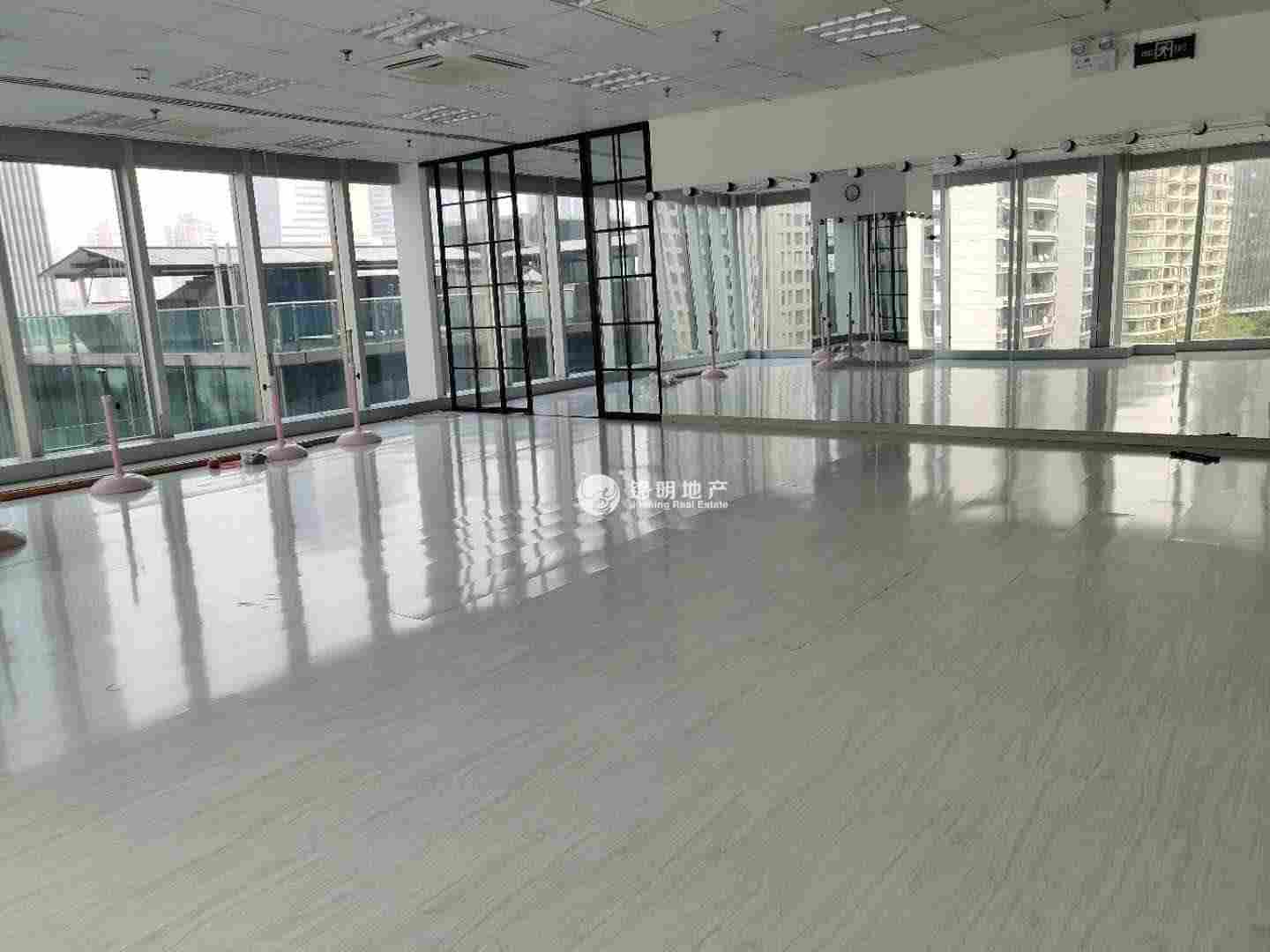 南京西路恒利國際大廈406平米寫字樓出租