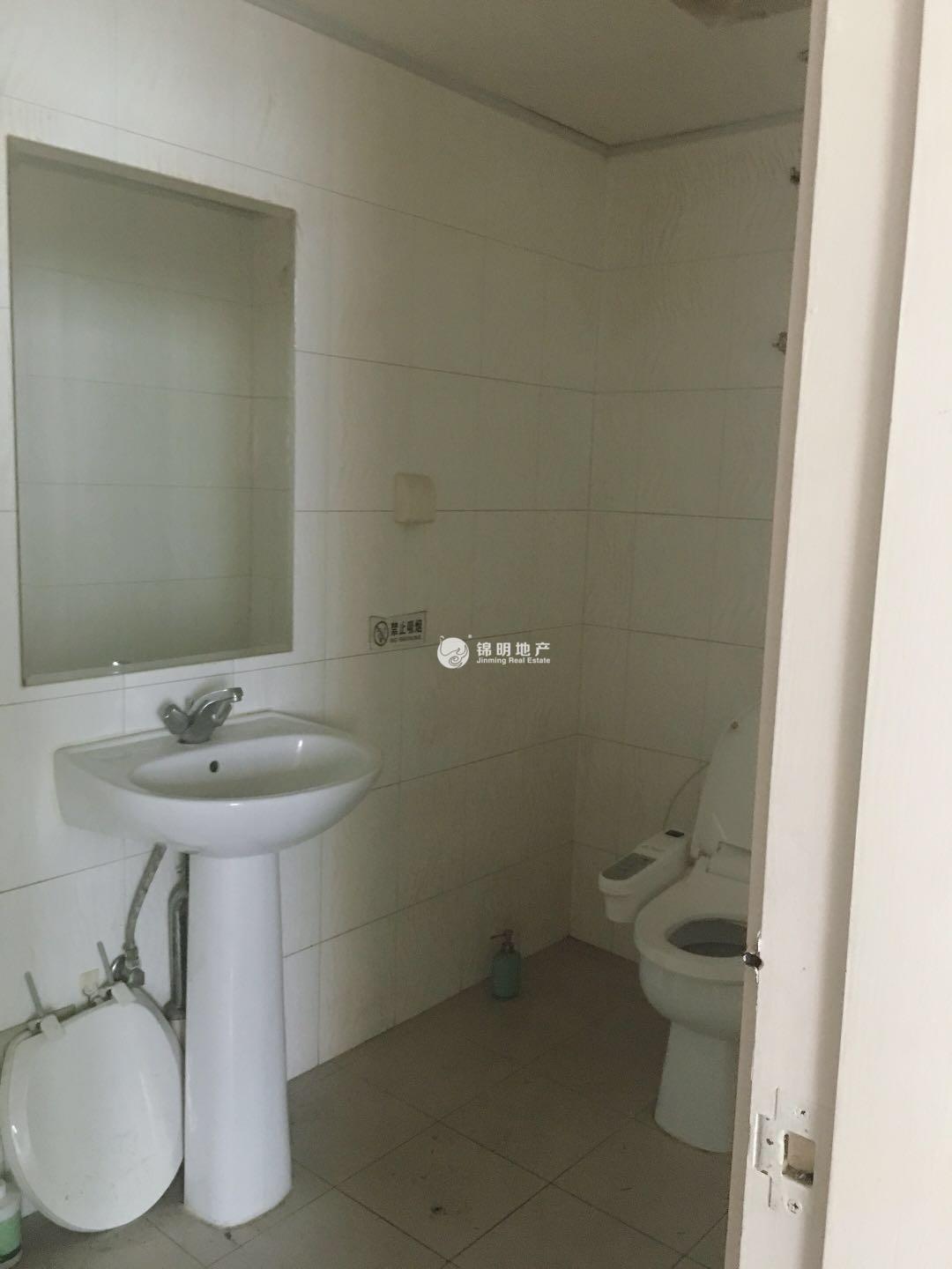 光新浦发广场85平米写字楼出租