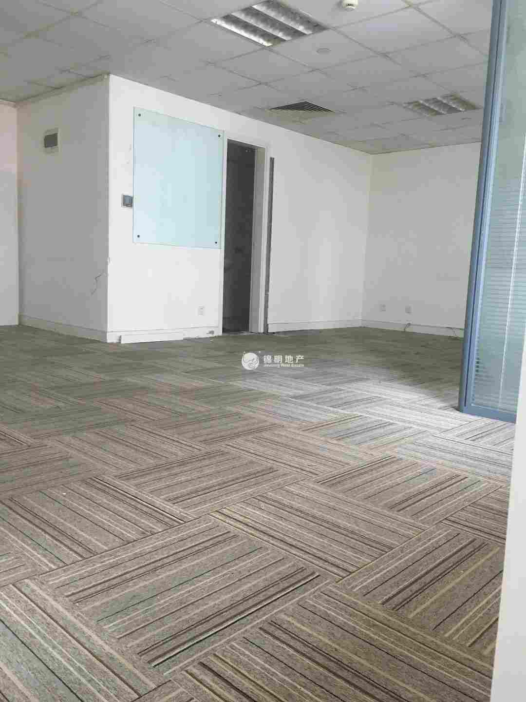 光新浦发广场85平米写字楼出租