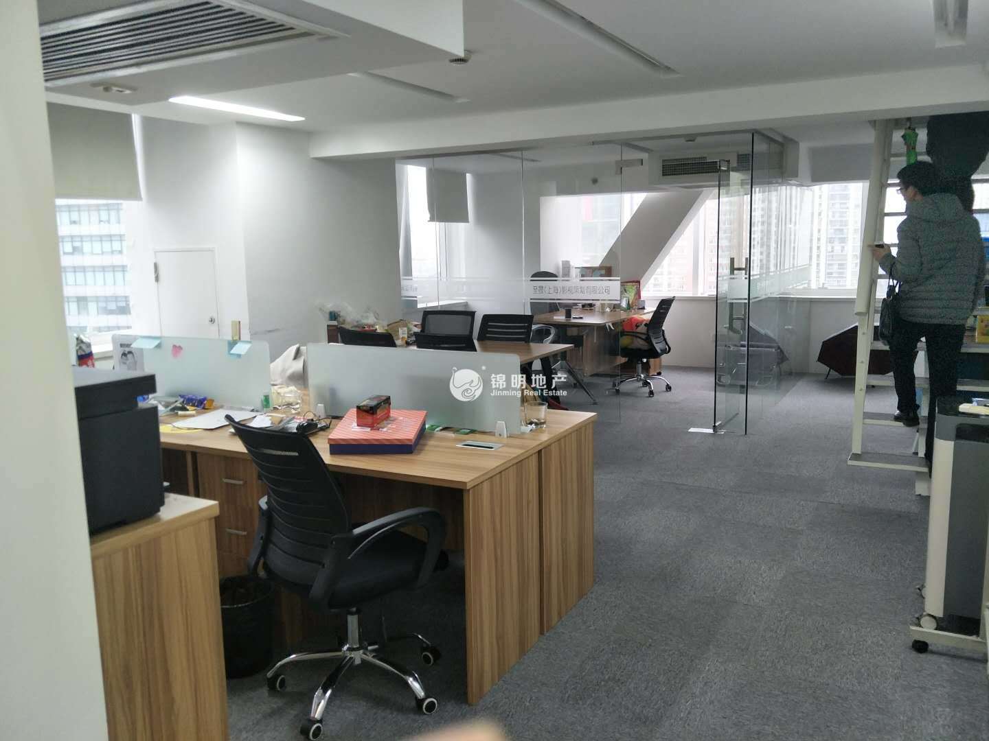 四川北路海泰时代大厦72平米写字楼出租