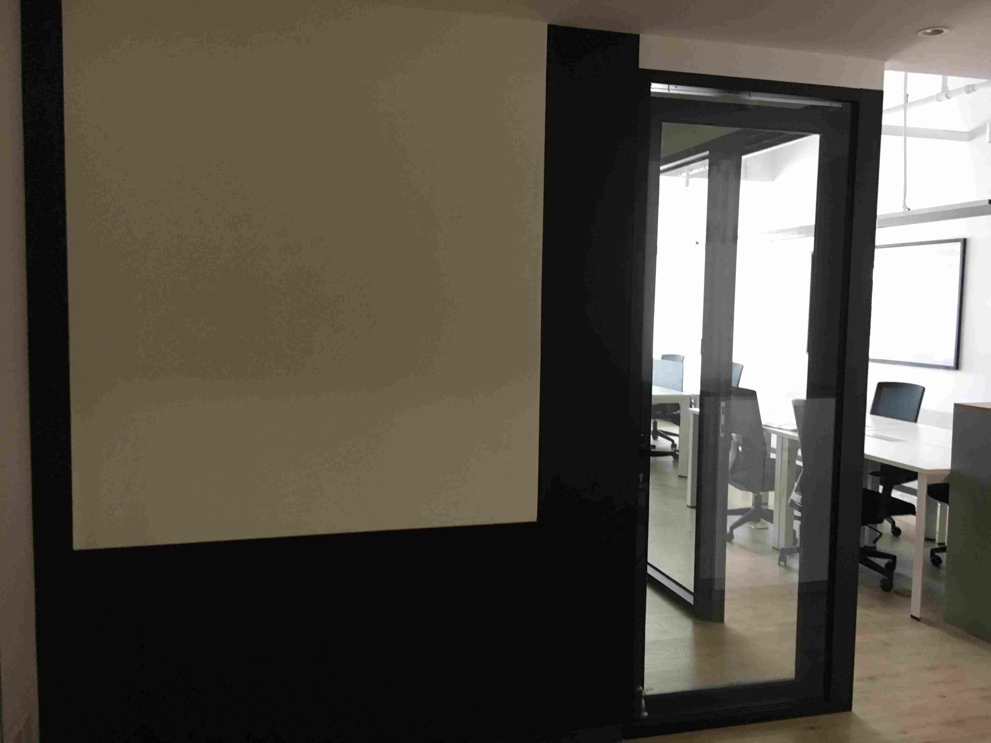 不夜城企业广场84平米写字楼出租