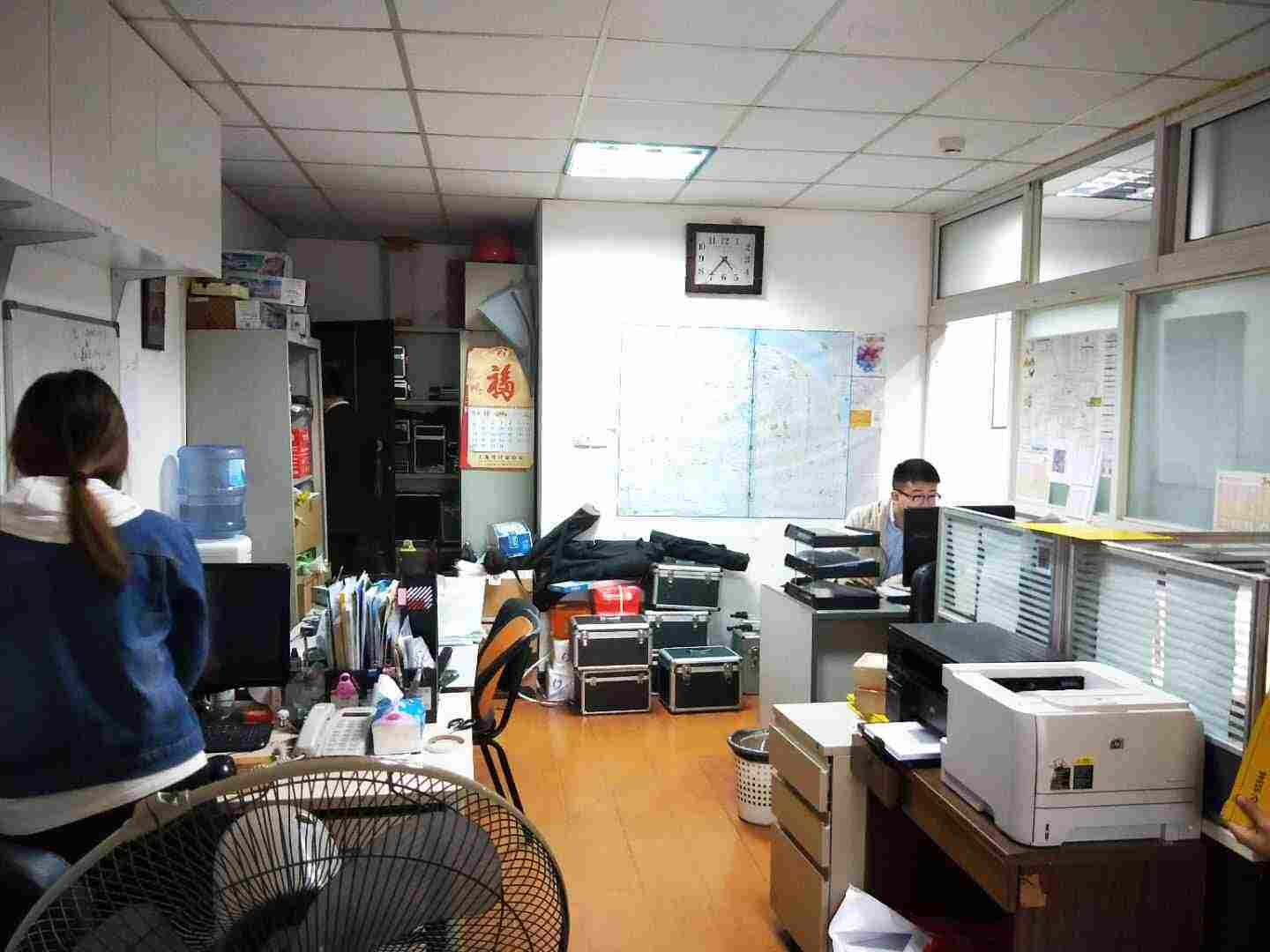 曹杨绿洲广场77平米写字楼出租