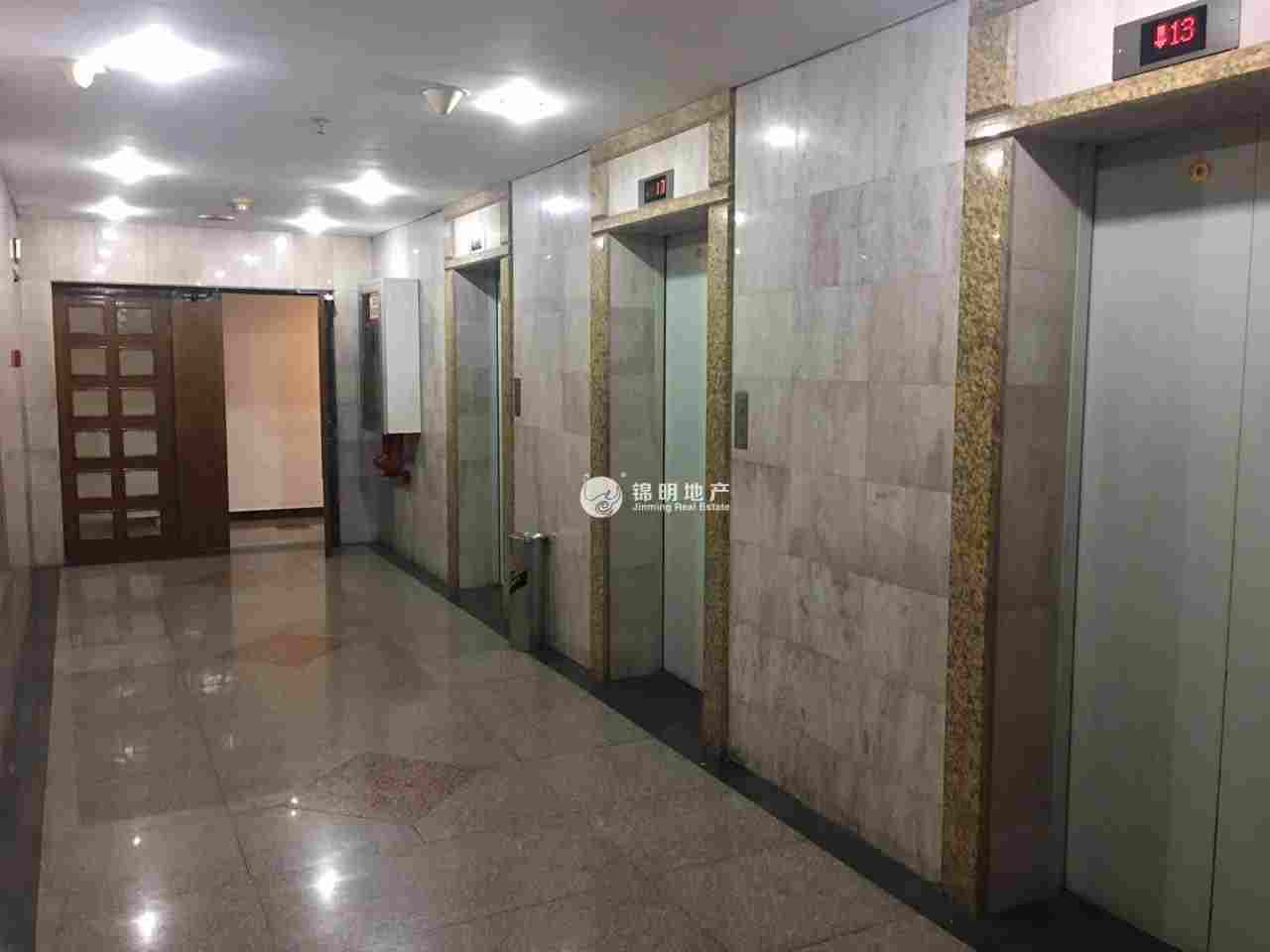 万体馆华富大厦106平米写字楼出租