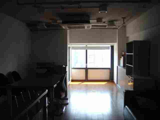 莘庄绿地蓝海54平米写字楼出租