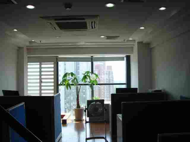莘庄绿地蓝海54平米写字楼出租