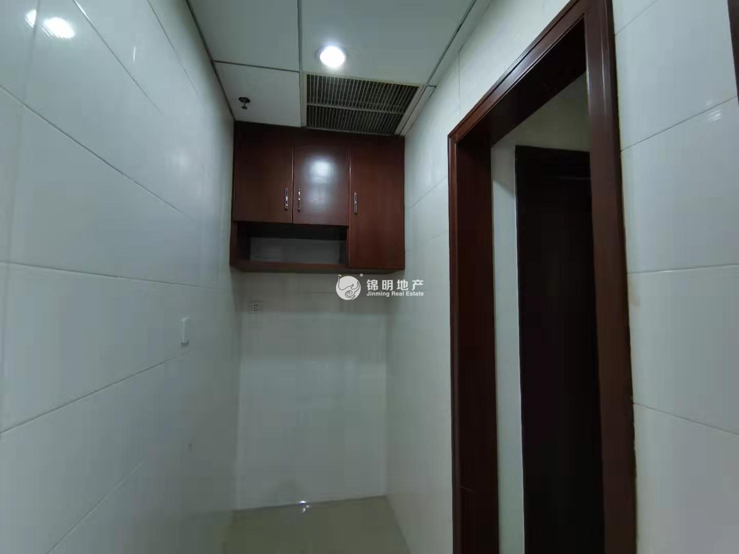 光新飞洲时代大厦157平米写字楼出租