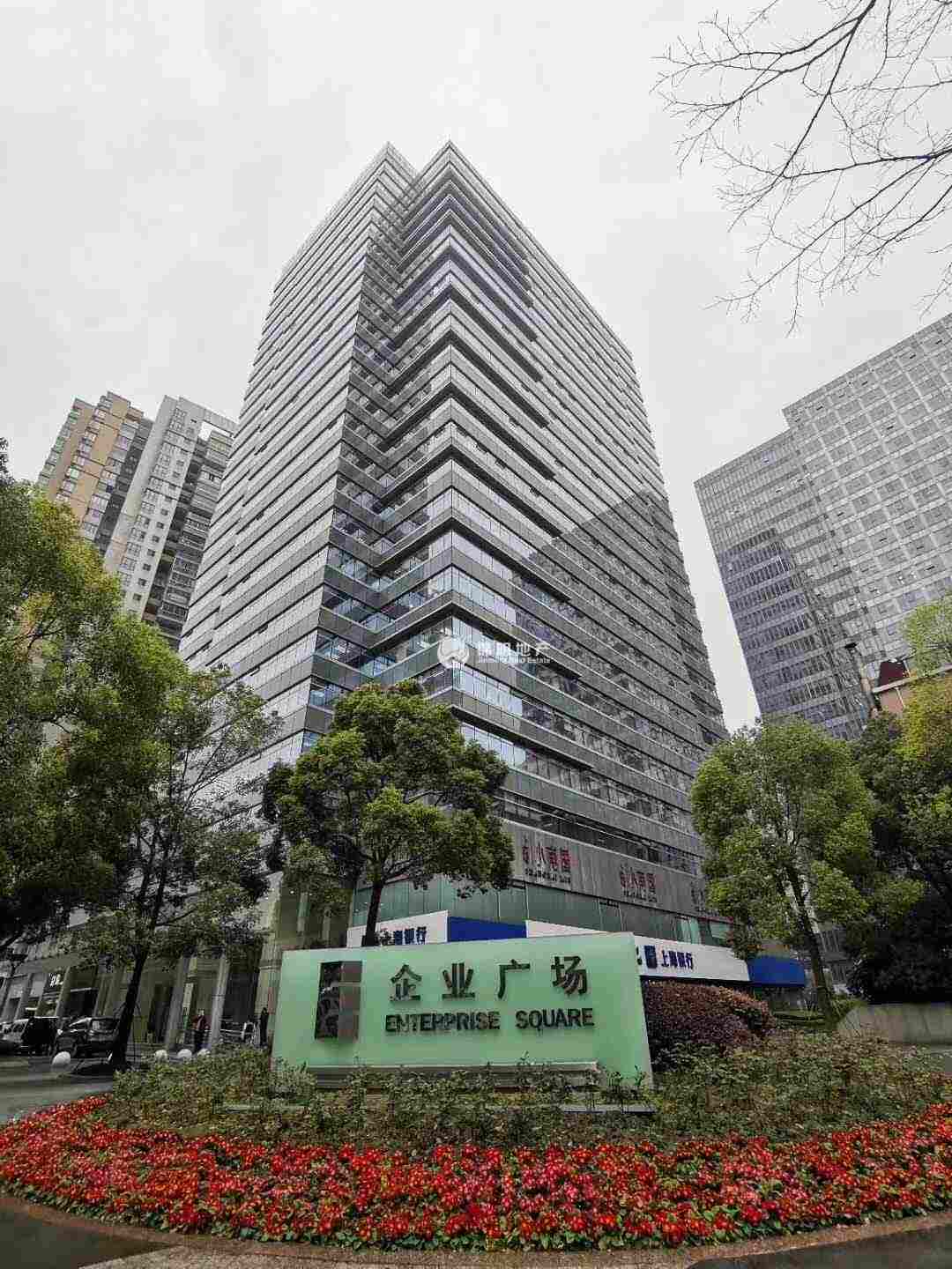 不夜城企业广场59平米写字楼出租