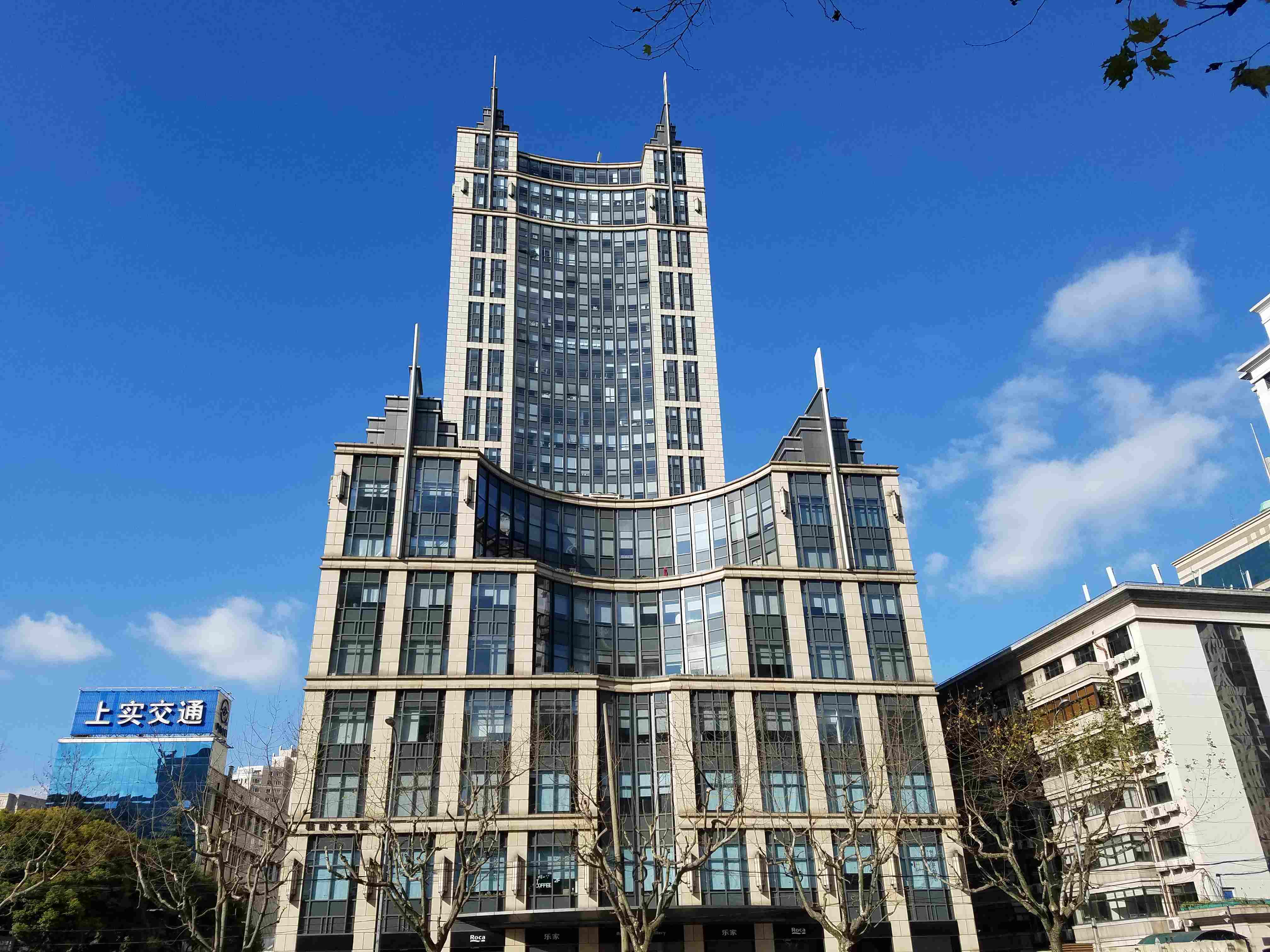 万体馆汇智大厦(漕溪北路)105平米写字楼出租