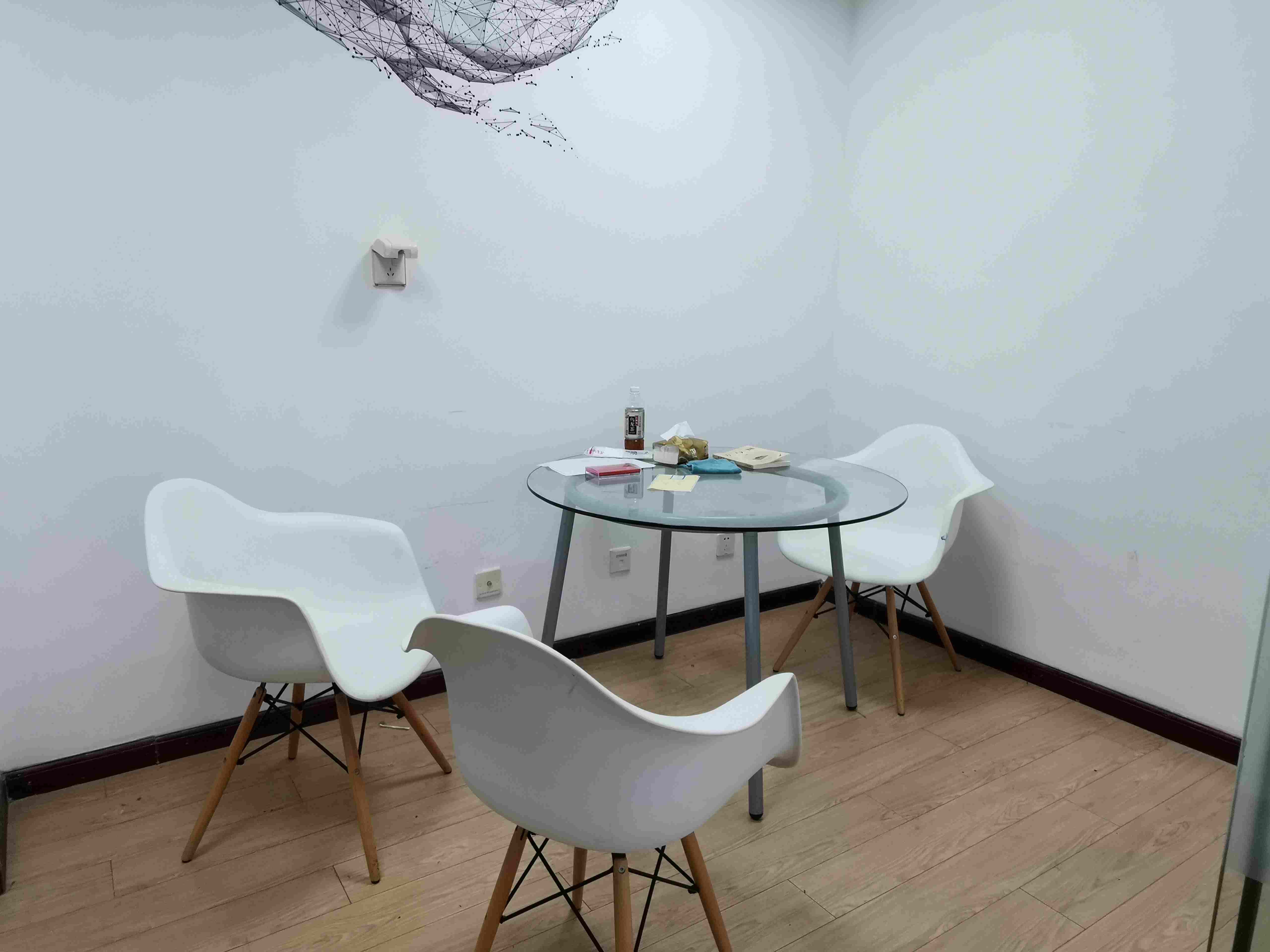 西藏北路申航大厦200平米写字楼出租