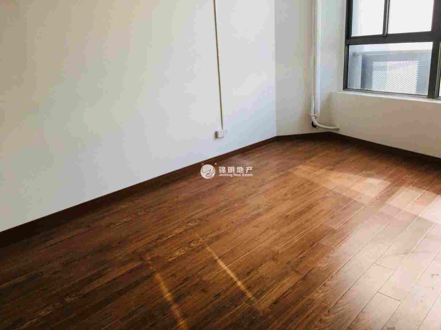大宁市北高新工业园区550平米写字楼出租