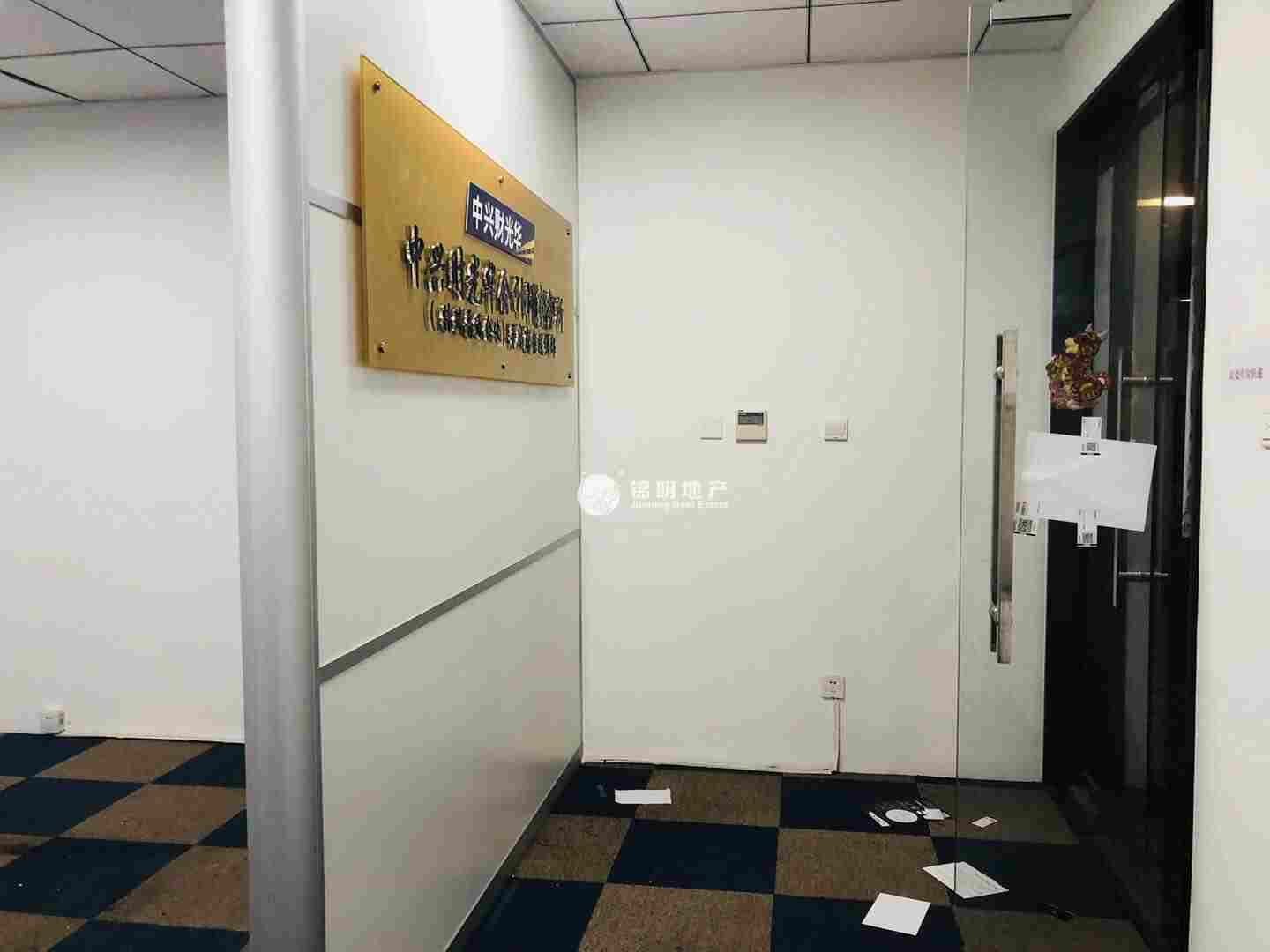 莘庄世宏金源中心60平米写字楼出租