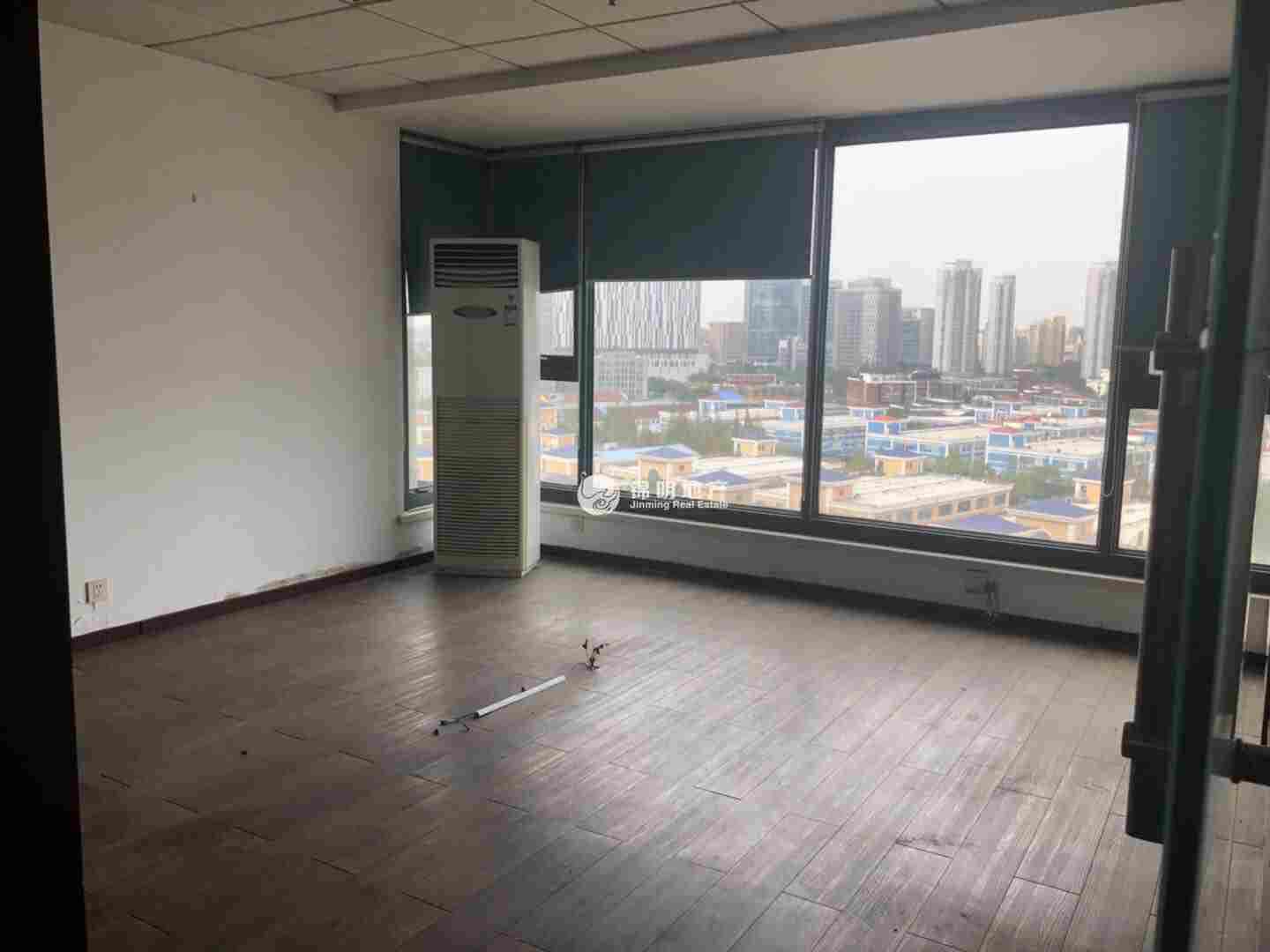 曹楊綠地同創(chuàng)大廈125平米寫字樓出租