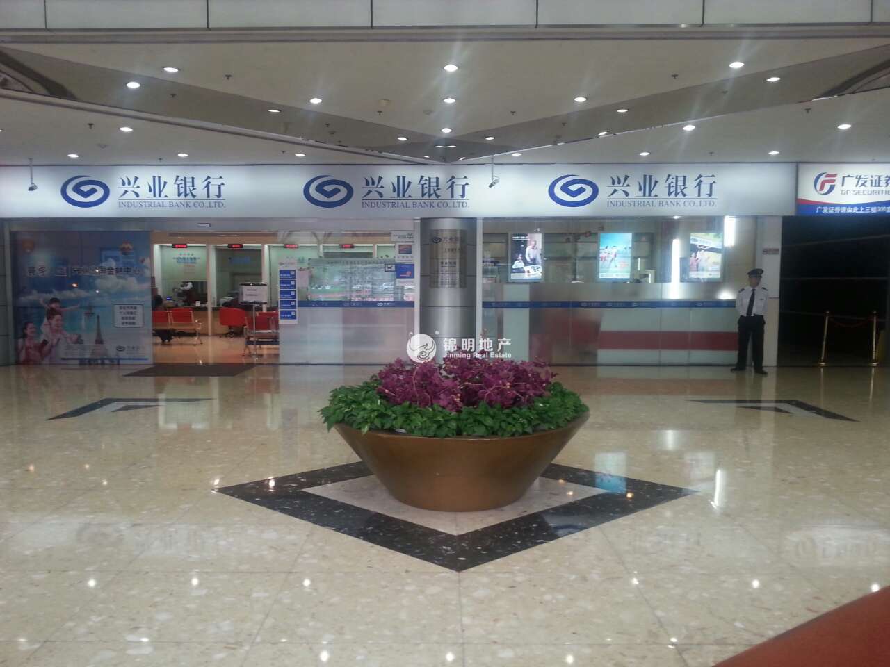 潍坊汤臣金融大厦205平米写字楼出租