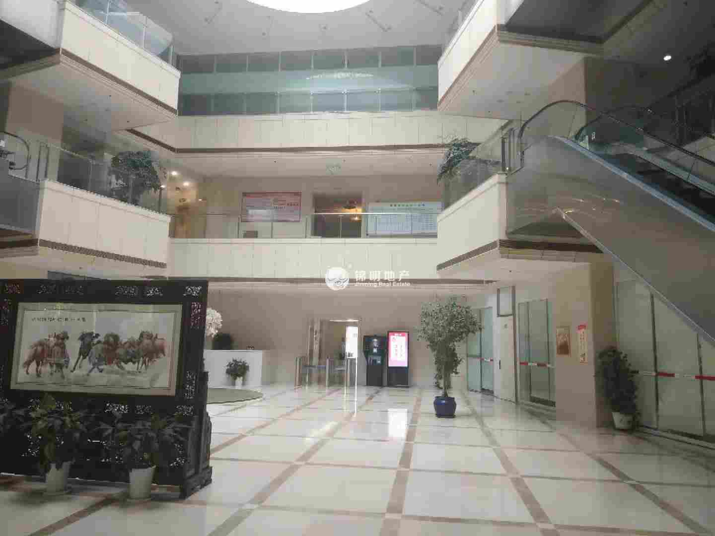 潍坊双鸽大厦335平米写字楼出租