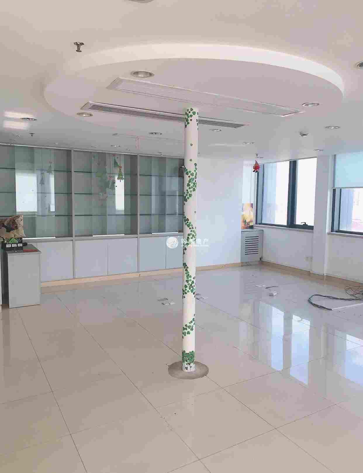 甘泉宜川绿地威科国际商业广场165平米写字楼出租