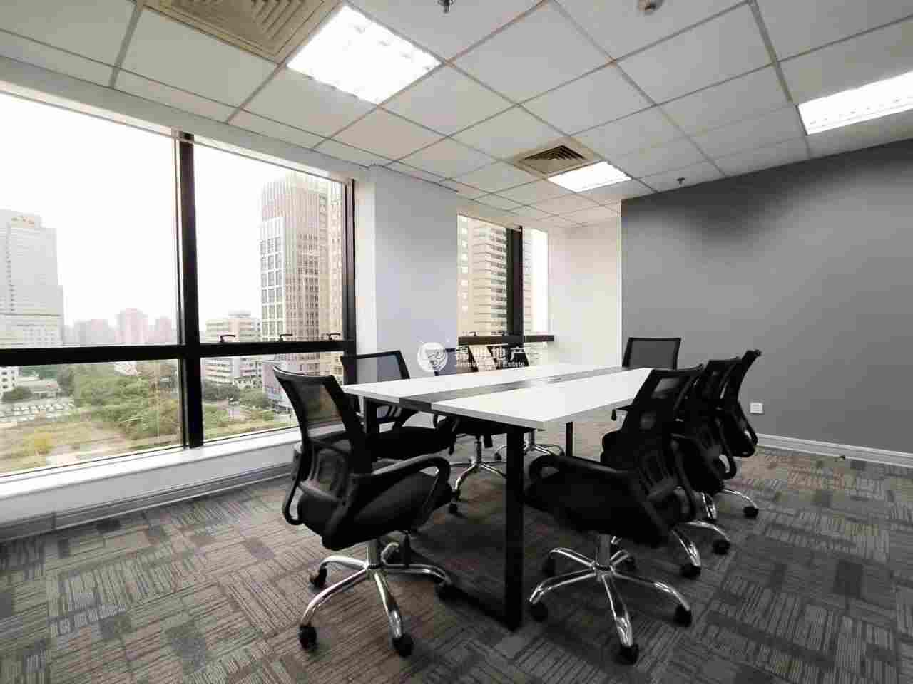 天山协泰中心120平米写字楼出租
