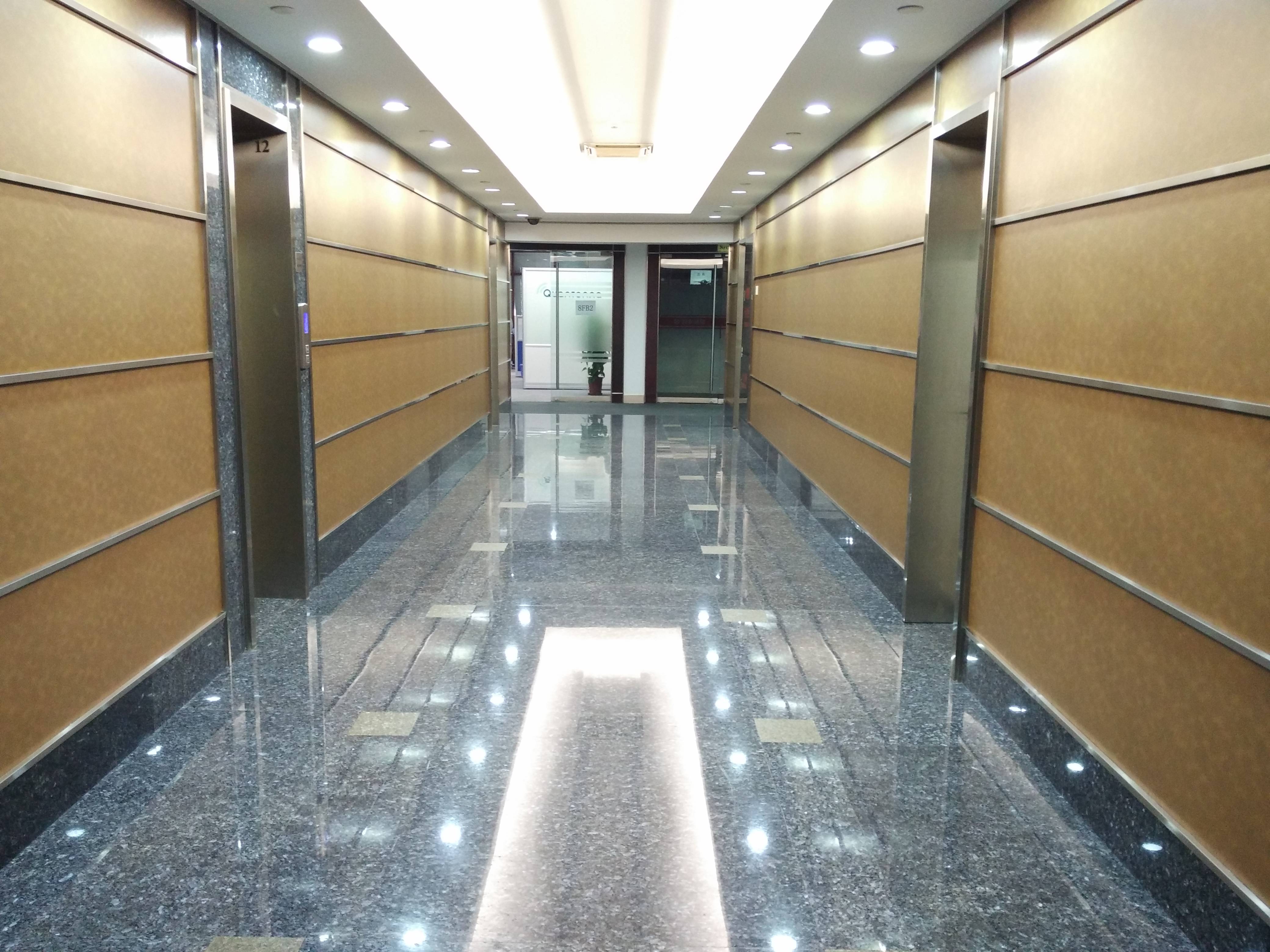 徐家汇均瑶国际广场322平米写字楼出租