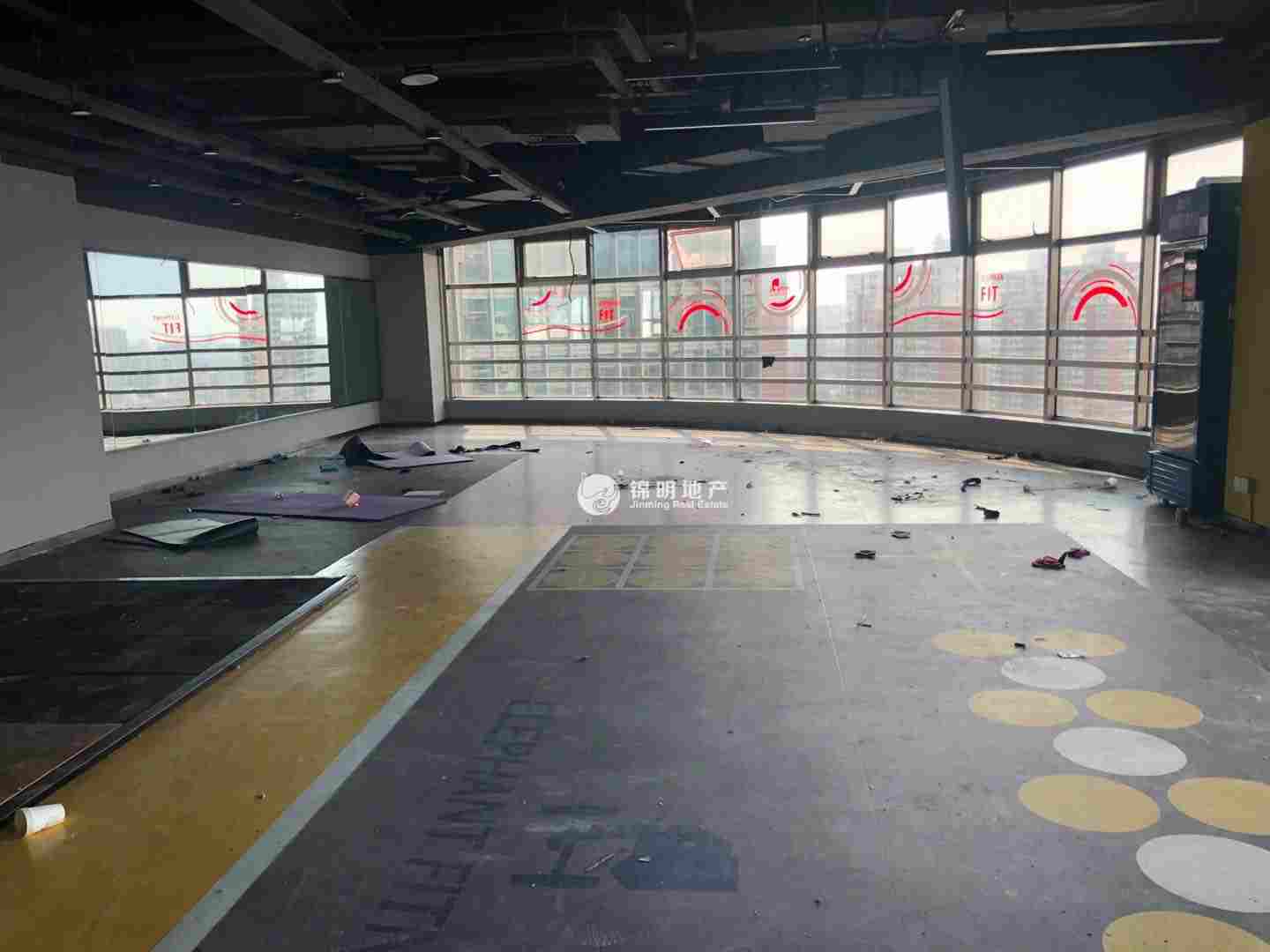 中山公园绿地商务大厦124平米写字楼出租
