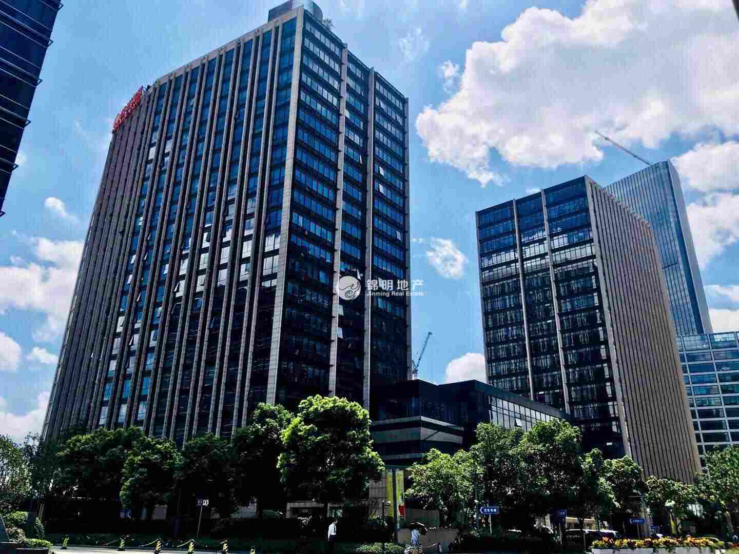龙华绿地汇中心192平米写字楼出租
