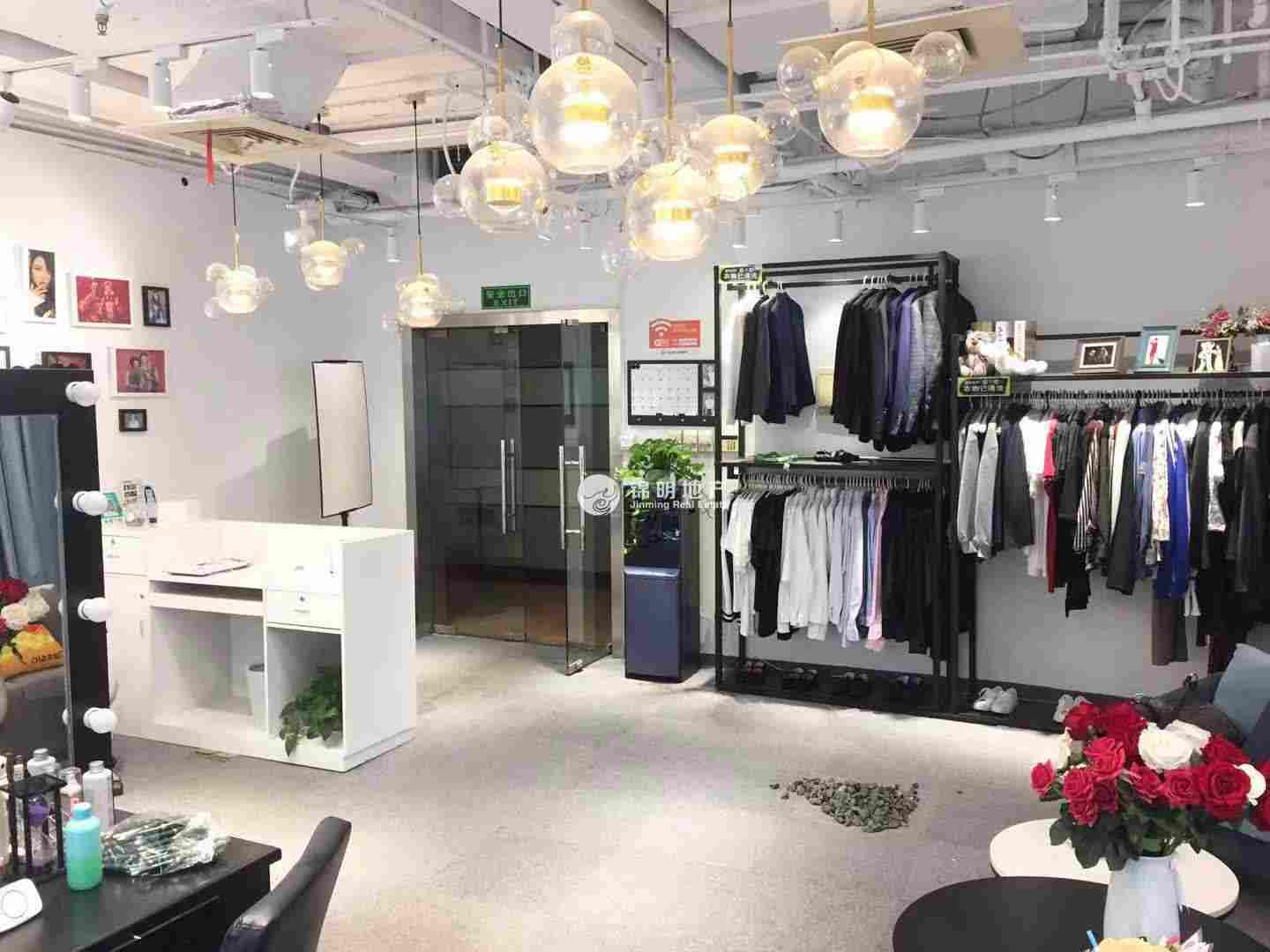 静安寺静安中华大厦138平米写字楼出租