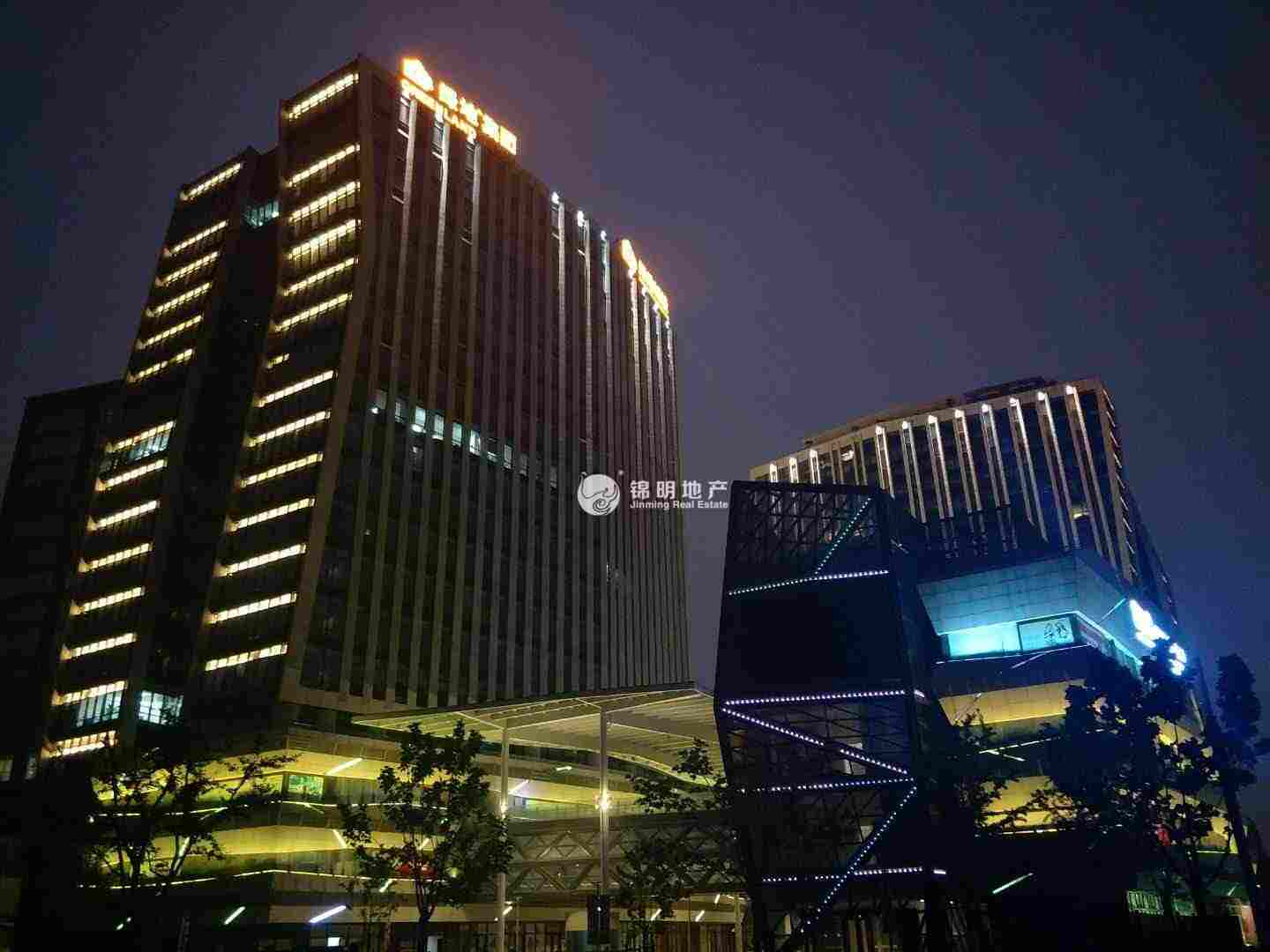 龙华绿地汇中心198平米写字楼出租