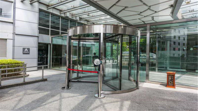 徐家汇嘉汇国际广场63平米写字楼出租