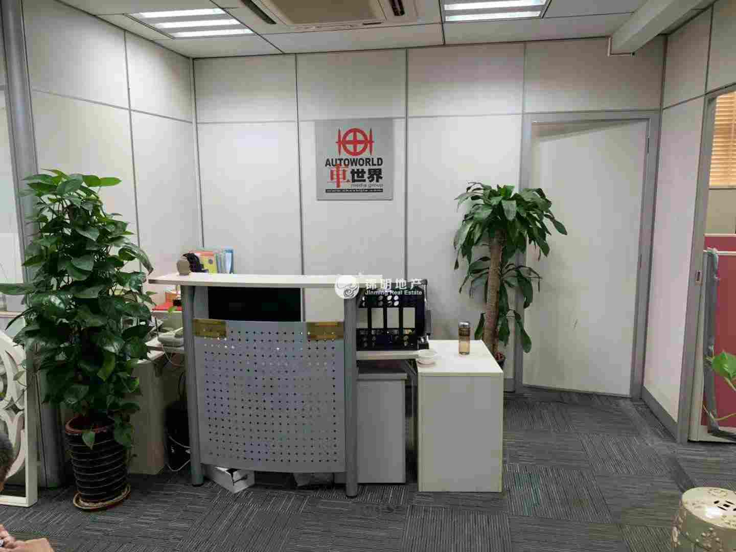 不夜城上海现代交通商务大厦146平米写字楼出租
