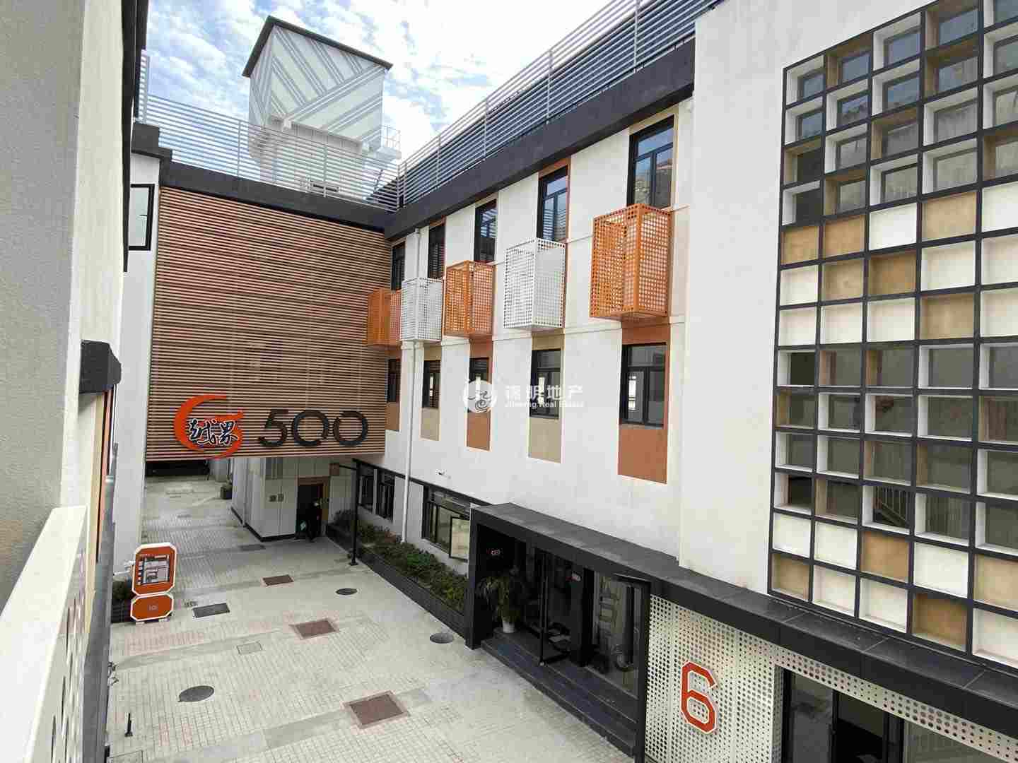 斜土路500视觉园166平米写字楼出租