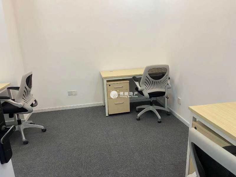 老西门SIX WORK10平米工位出租