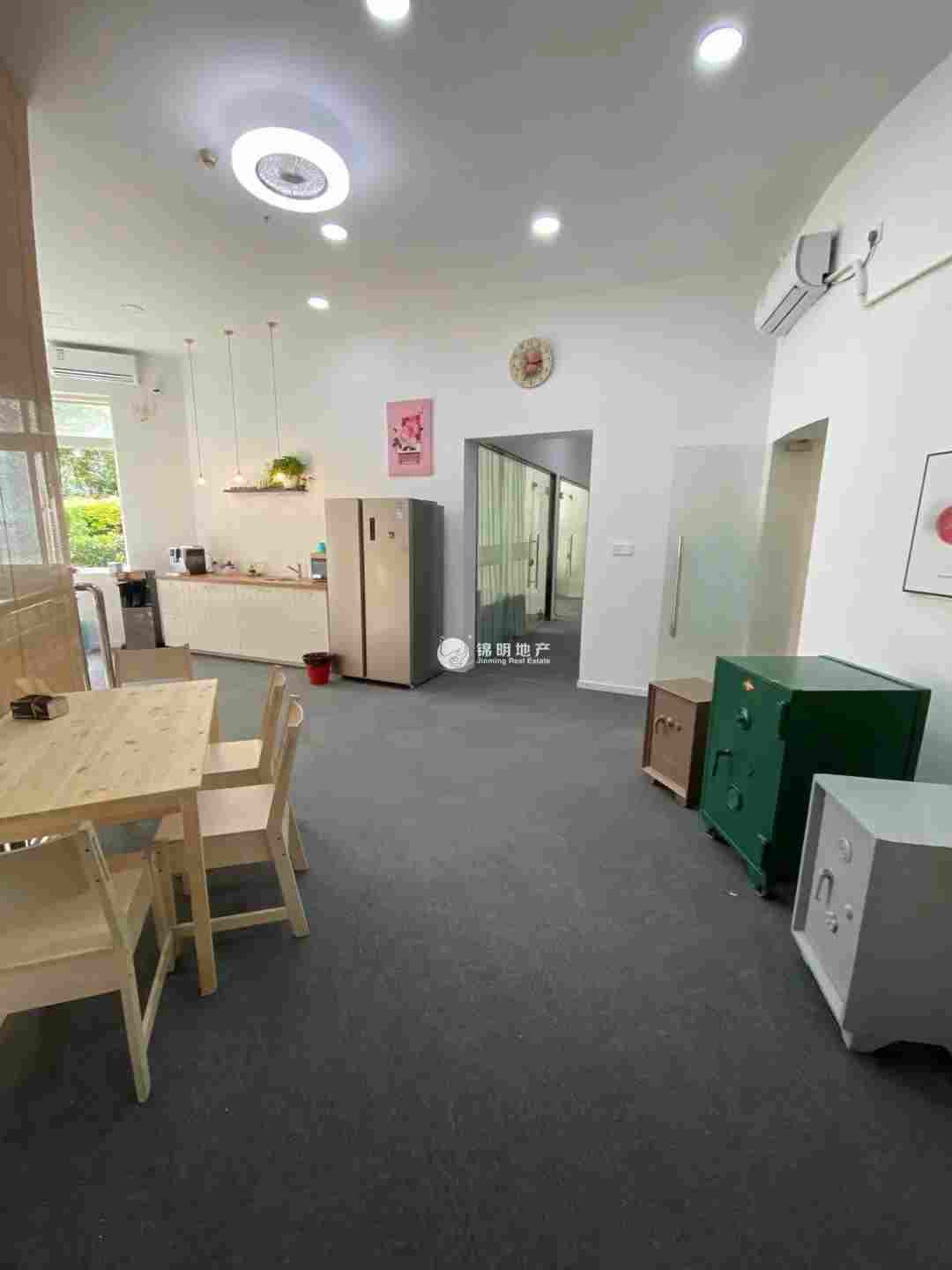 老西门SIX WORK10平米工位出租