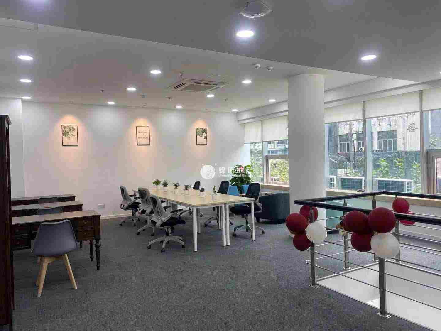 老西门SIX WORK10平米工位出租