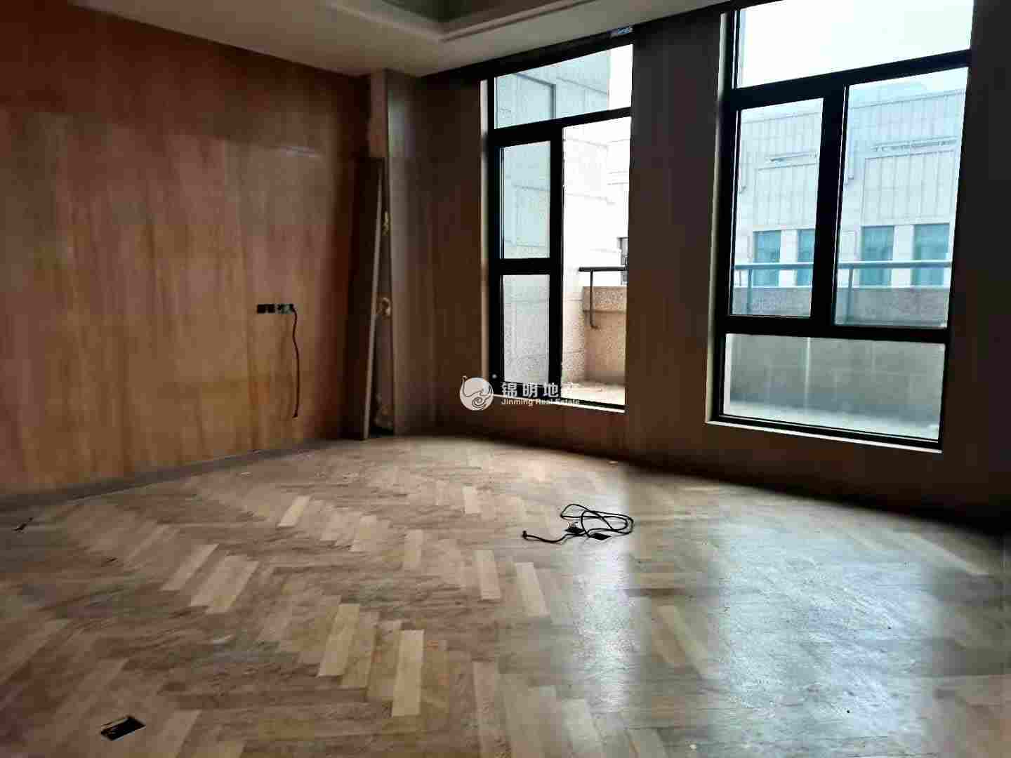 五角场保辉国际大厦200平米写字楼出租