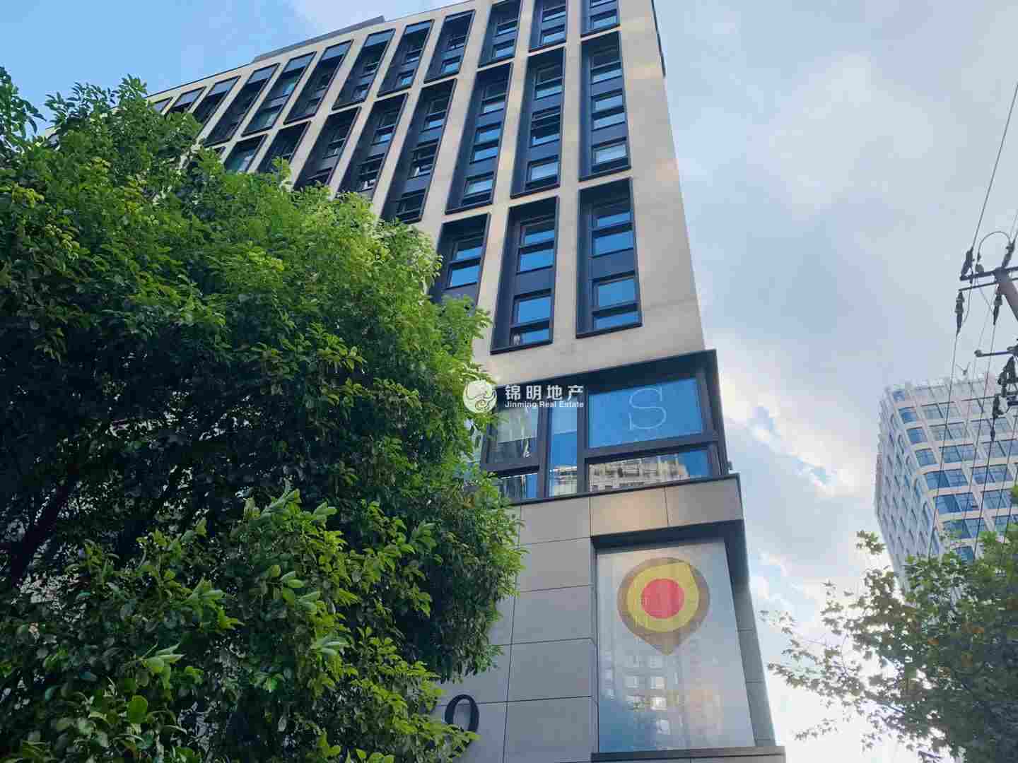 南京西路555商厦200平米写字楼出租