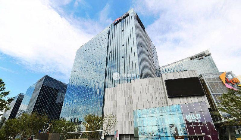 洋泾置汇旭辉广场303平米写字楼出租