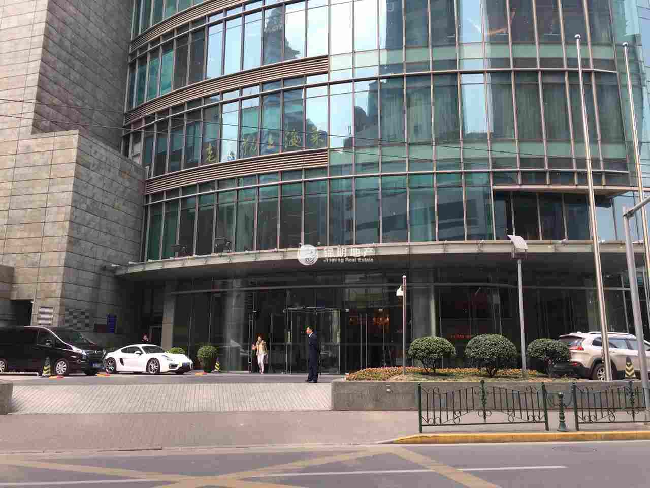 南京东路宏伊国际广场222平米写字楼出租