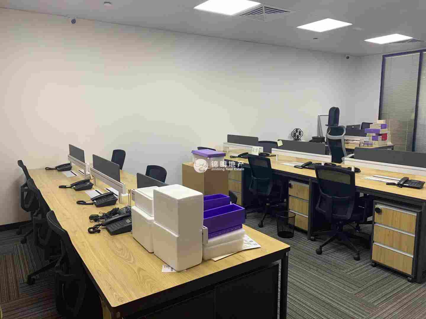 曹杨绿地和创大厦124平米写字楼出租