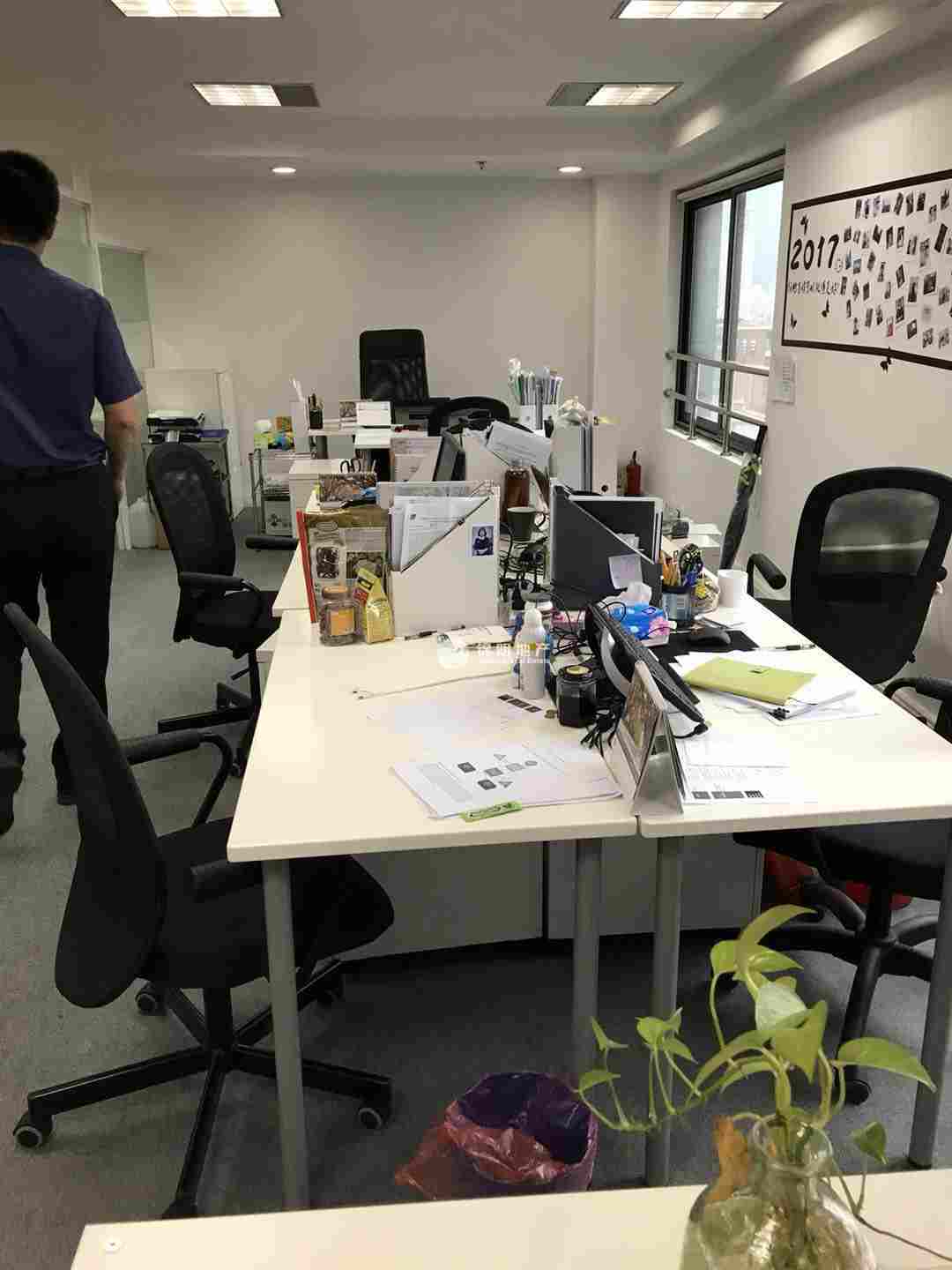 中山公园舜元企业发展大厦92平米写字楼出租