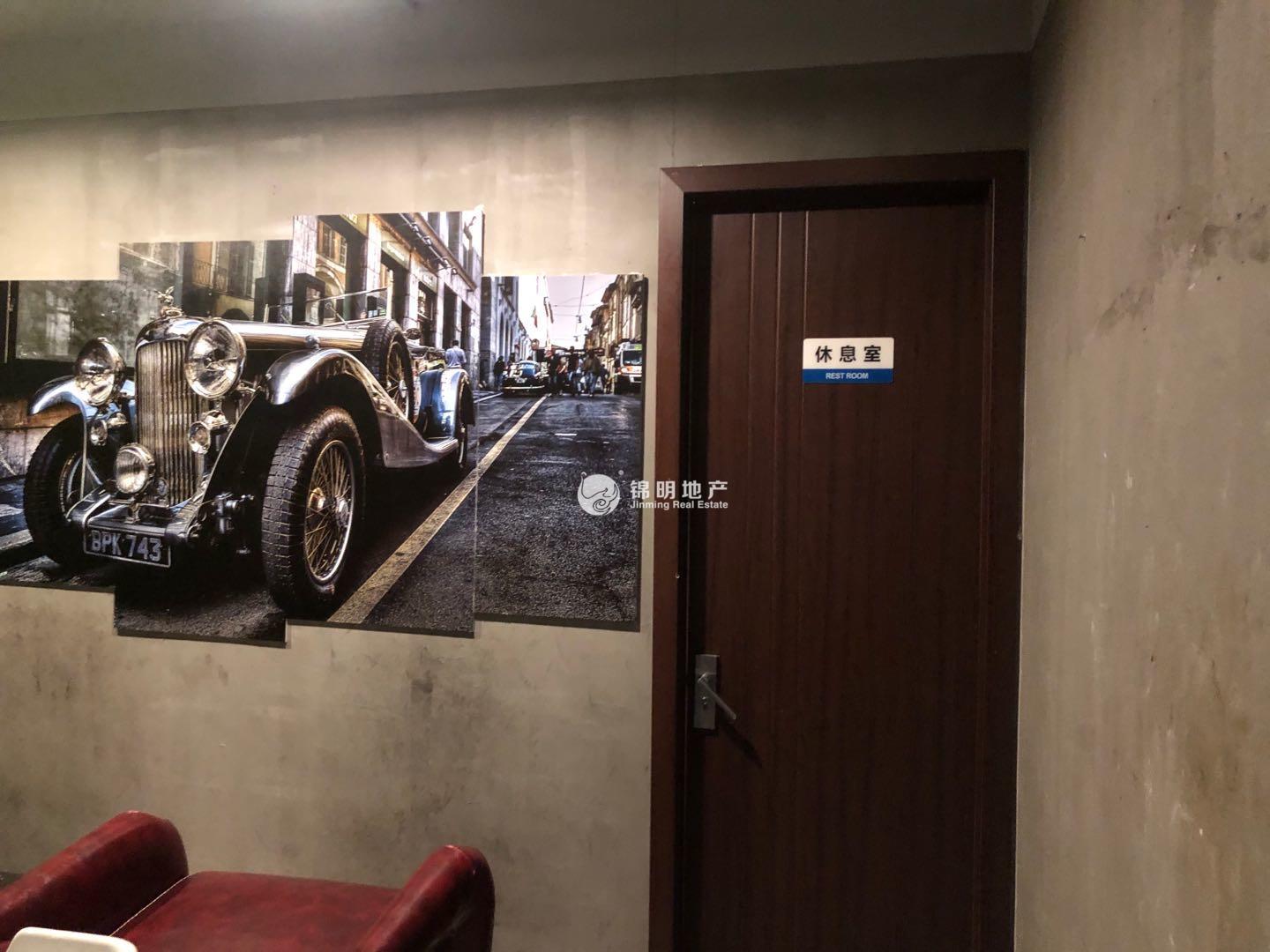 虹桥虹桥美爵酒店50平米写字楼出租