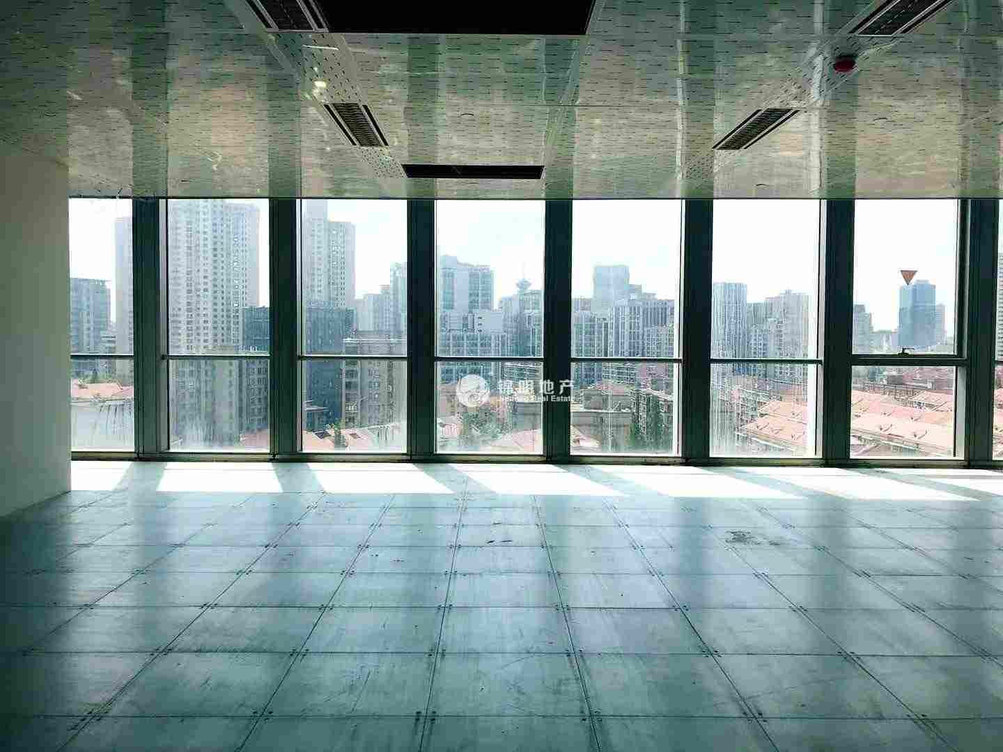 虹桥上海长宁国际发展广场1800平米写字楼出租