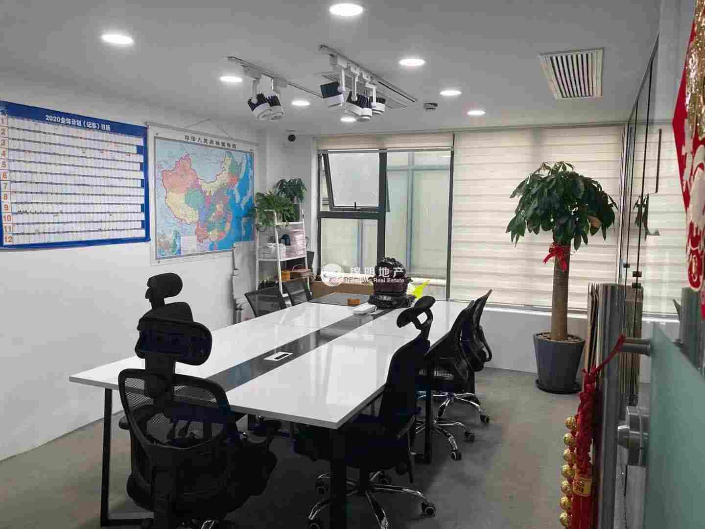 西藏北路兴中心创意园130平米写字楼出租