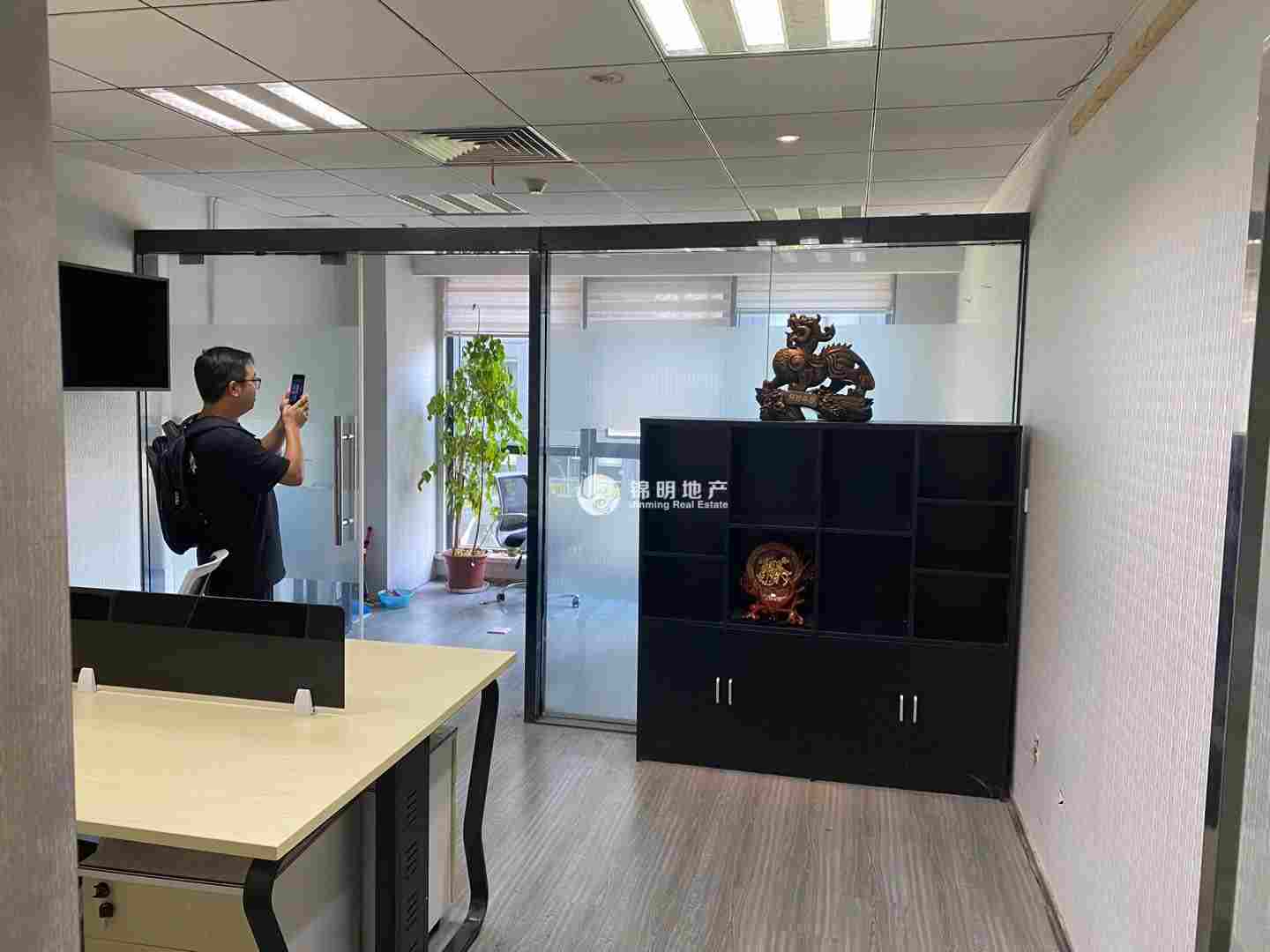 彭浦共和国际商务广场44平米写字楼出租