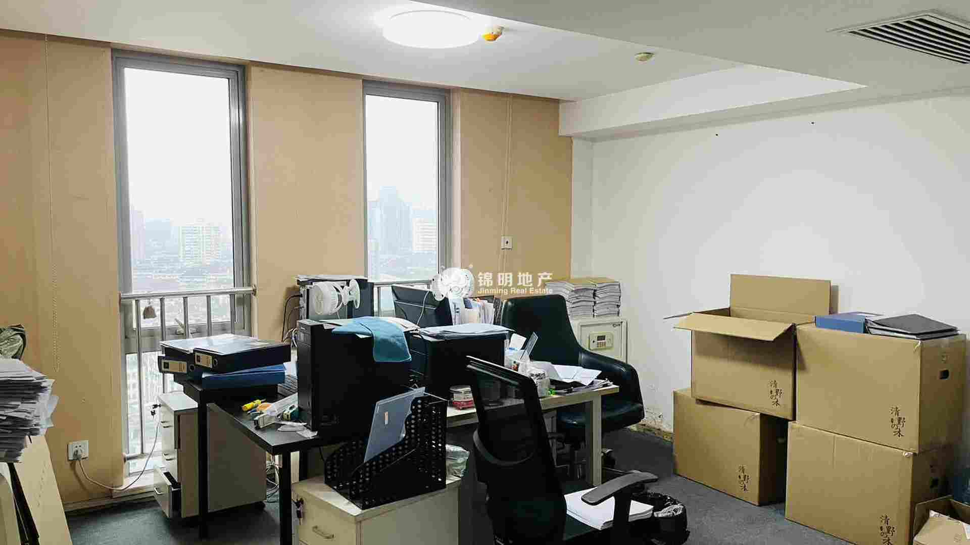 中山公园虹桥国际大厦266平米写字楼出租